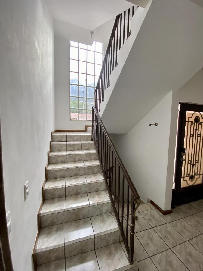 La Casa Rosa Monterrey 빌라 외부 사진
