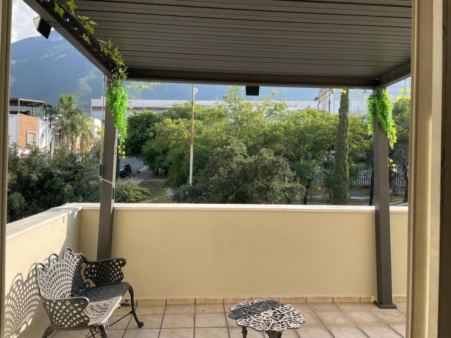 La Casa Rosa Monterrey 빌라 외부 사진